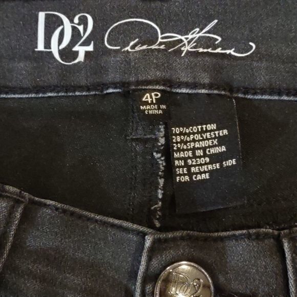 DG2 Skinny Jeans Stretch Leggings with Embroidery Sz 4P - Picture 9 of 10